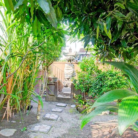 Oyo Life 93284 Kos Cendana Raya Hotell Mataram Eksteriør bilde